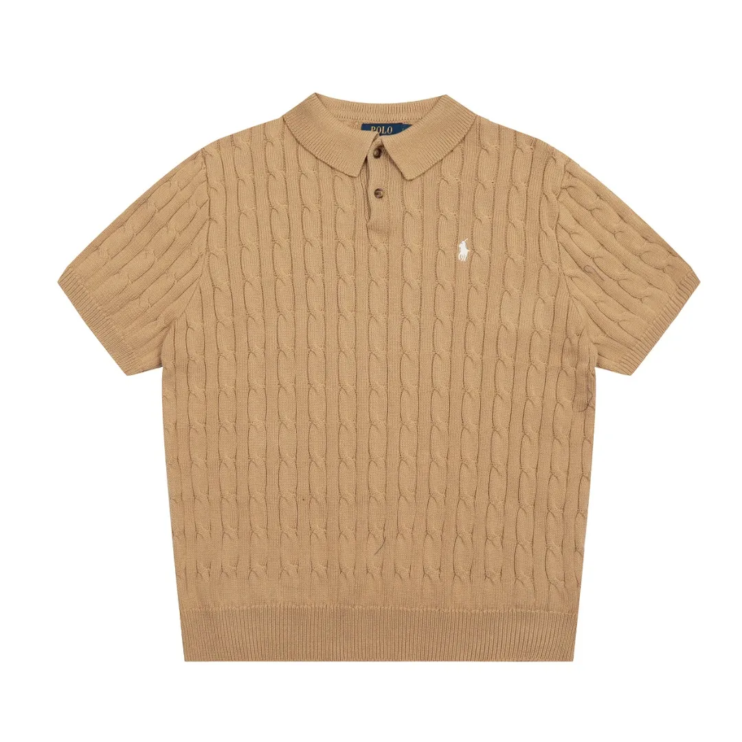 🅿️186 "Top quality" Style number: DS062# (not off the shelves all year round) [Ralph Lauren men's POLO lapel solid color pony embroidered logo knitted short sleeves] ✅Ralph Lauren Ralph Lauren classic basic lapel POLO men's all-season knitted short sleeves ✅Main supplier platform live broadcast Wholesale entity Replacement when out of stock Not off the shelf ✅ZP quality 1:1 version Scan the code to enter the GF website Counter quality ✅Details and quality are the only one in Guangzhou. Imported quality cotton yarn, focusing on high-end, cost-effective. Needless to say good quality. ✅The version restores the original version. The maximum size can be worn up to 200 pounds. Loose, comfortable and stress-free. ✅The upper body is simple and easy to match. A must-have for men. Good-looking clothes are never picky. A must-have for men's wardrobe. Size: S-XL. Color: Black, White, Gray, Khaki, Navy Blue, Gentleman's Lake Blue.